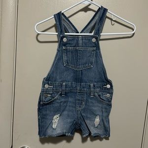 Girl size 6-7 overall shorts